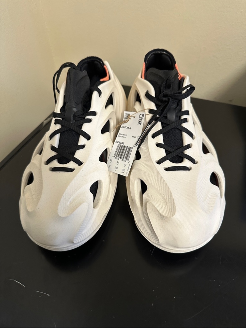 Adidas adiFOM Q